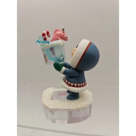 2015 Hallmark Frosty Friends Christmas Ornament  /  #36 In Series.  (422) - Picture 6 of 6